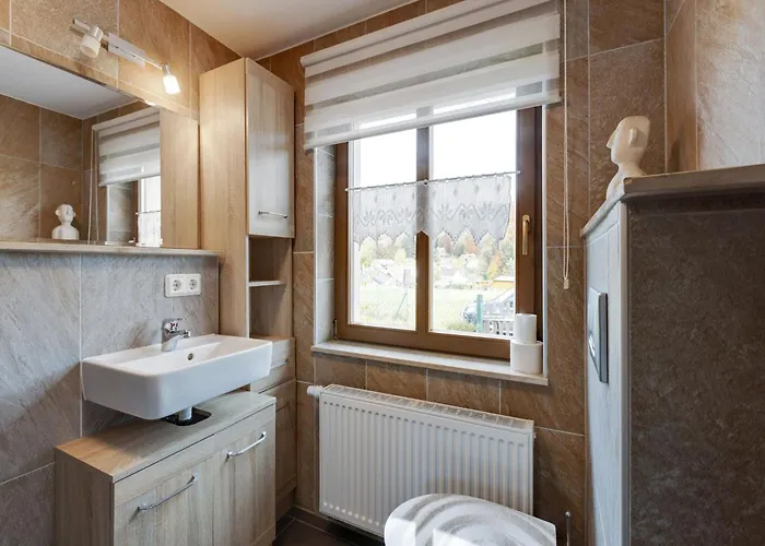 Dom wakacyjny Im Thueringer Wald Wutha-Farnroda