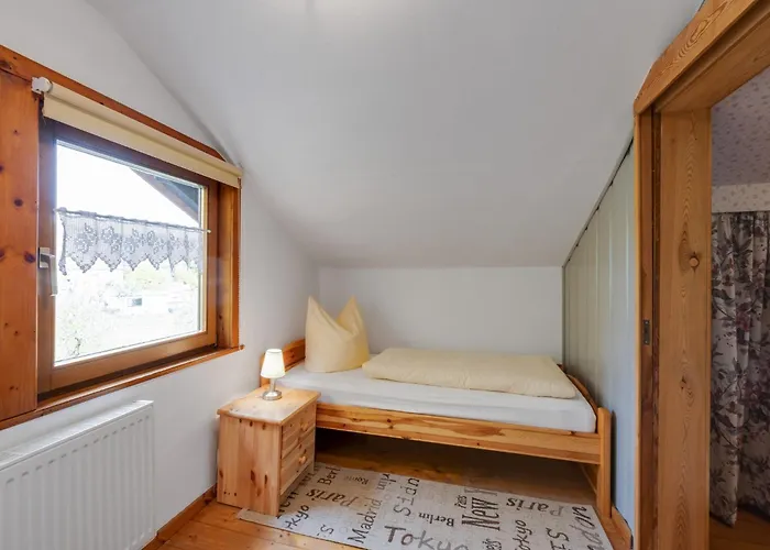 Dom wakacyjny Im Thueringer Wald Wutha-Farnroda